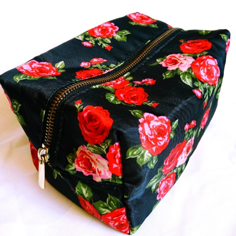 Forever 21 black with roses makeup bag